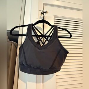 Lululemon sz 6 High Impact Sports Bra strap it like it’s hot